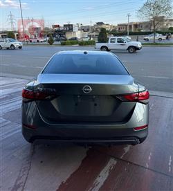 نيسان سنترا